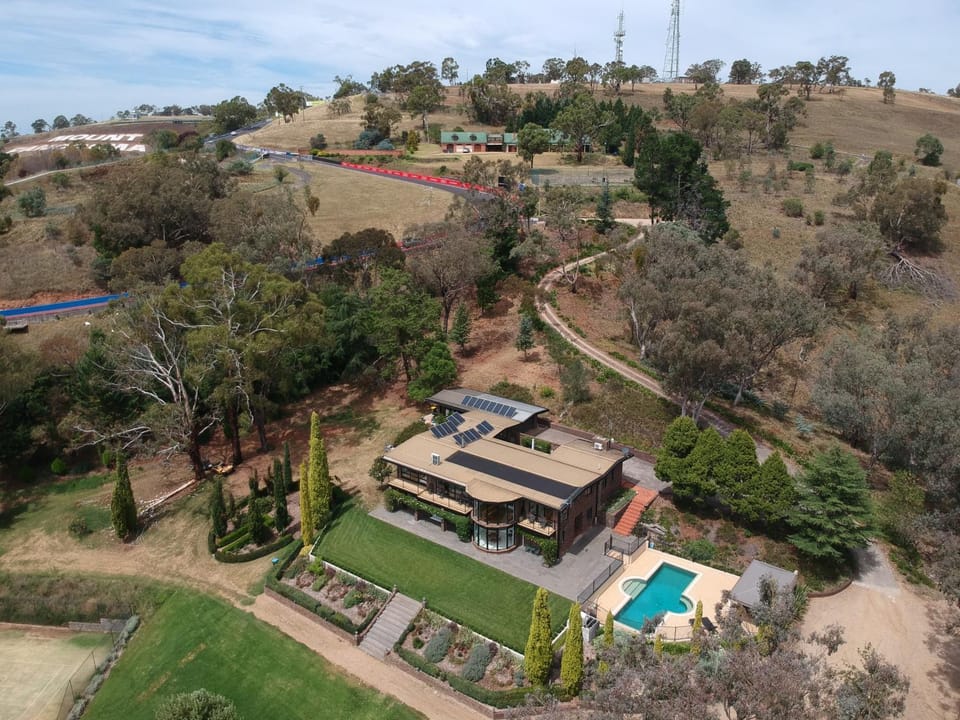 Natural landscape, Bird's eye view, Garden, Garden view, Pool view, Swimming pool