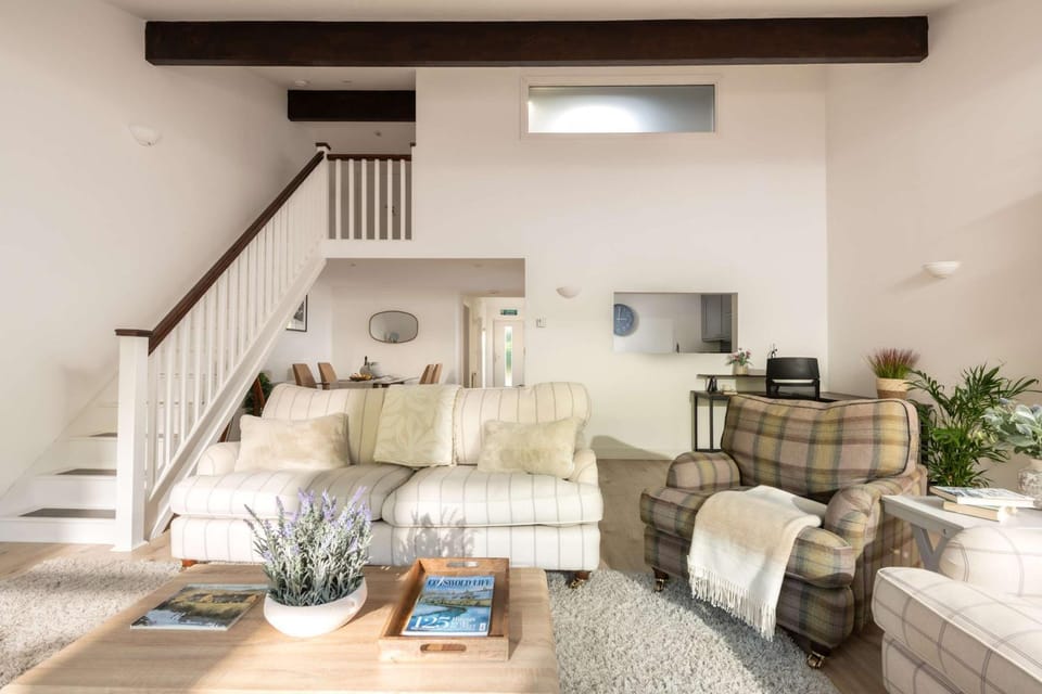 Aintree Cottage House in Cotswold District