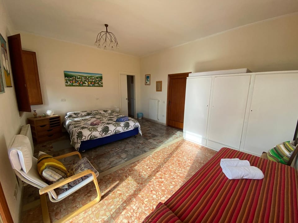 Bed, Photo of the whole room, Bedroom, towels, wardrobe