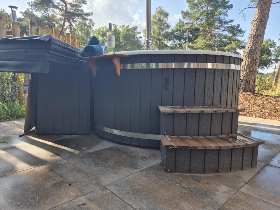 Casa Sallandia met Outdoor Wellness! Chalet in Overijssel (province)