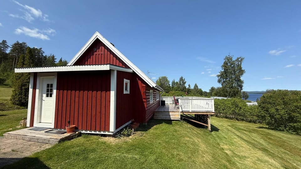 Ferienhaus am See (Rådasjön) House in Sweden