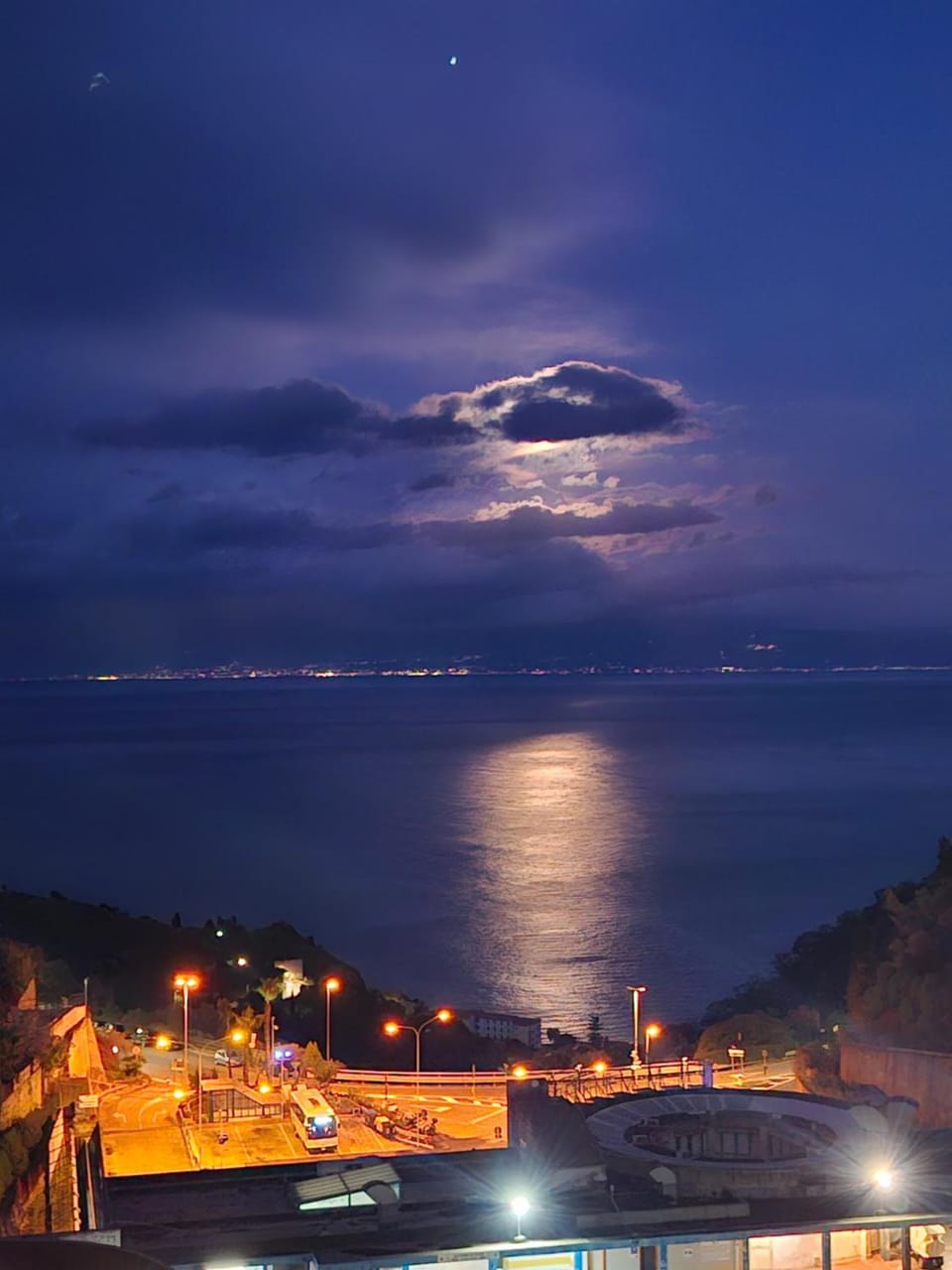 Night, Sea view