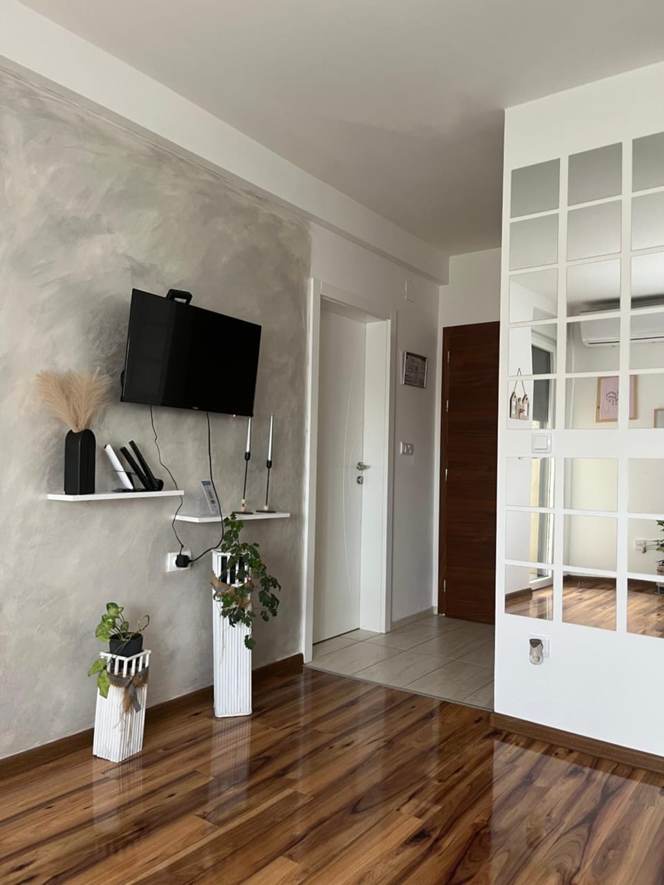 Lenka Lux VB Apartment in Serbia