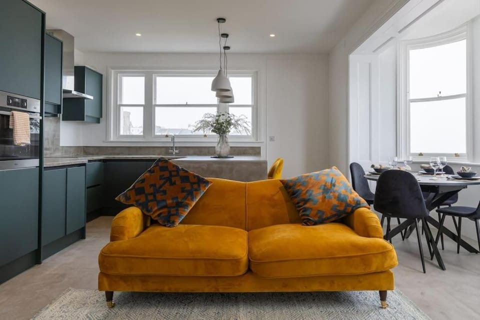 Living room, Seating area, pet friendly