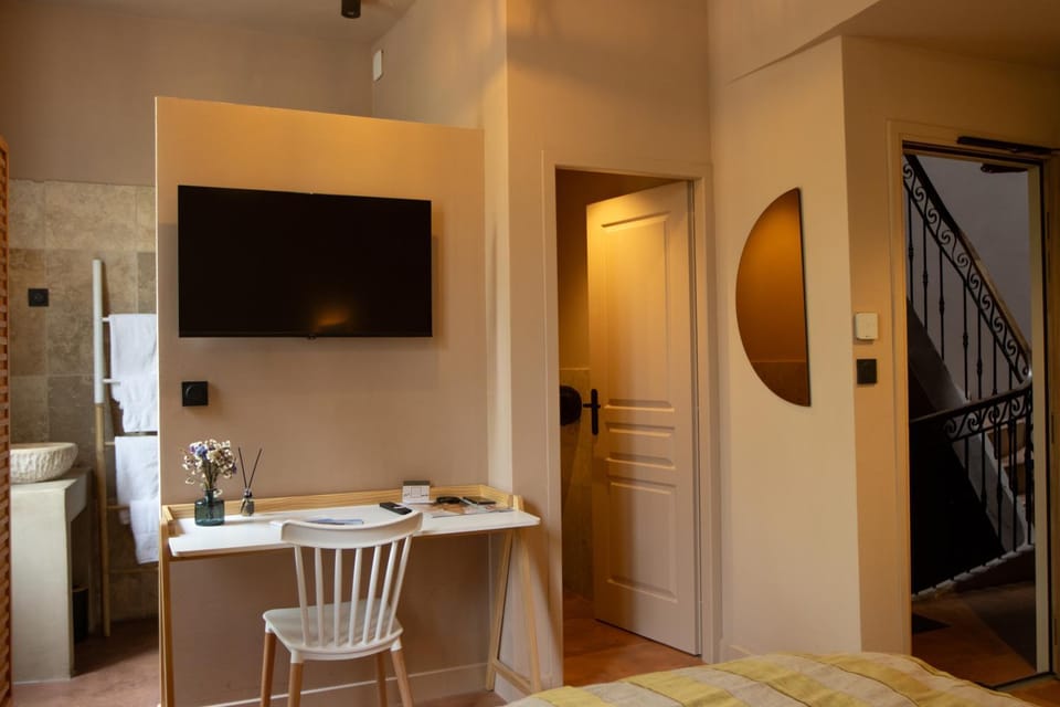 LE CLOS DES ARÔMES Hotel in Cassis