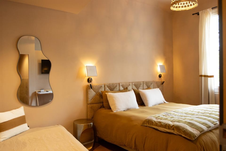 LE CLOS DES ARÔMES Hotel in Cassis