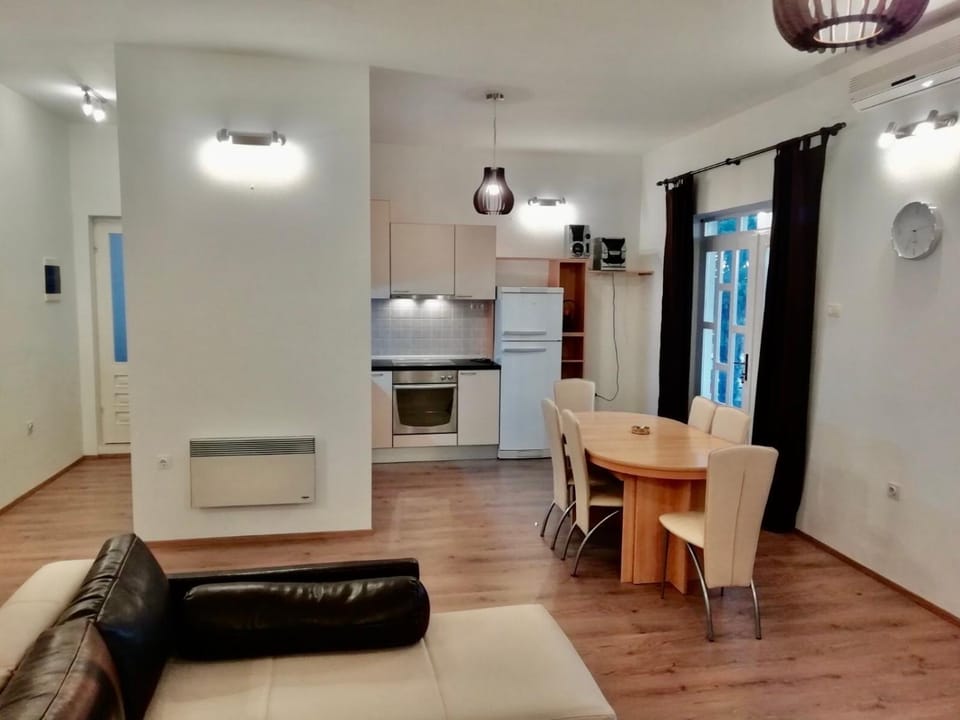 Nikola Apartment in Šibenik
