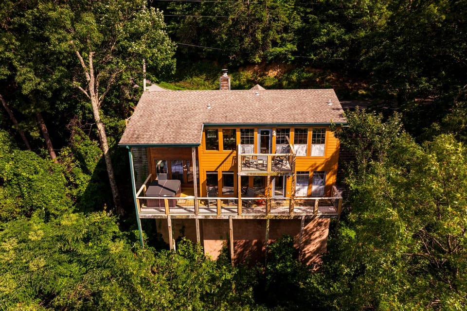 Property building, Natural landscape, View (from property/room)