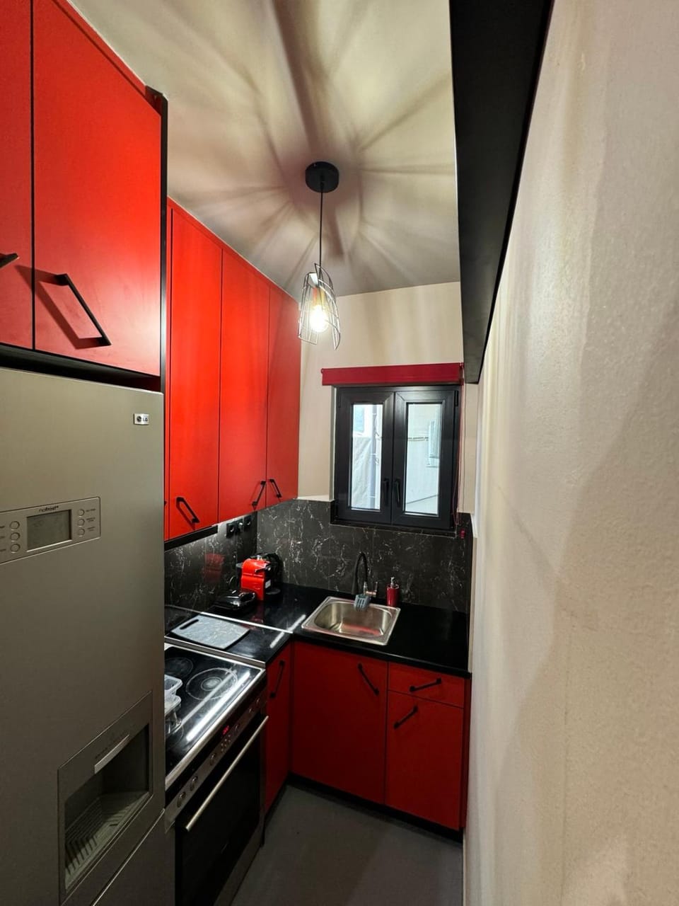 Kitchen or kitchenette, oven