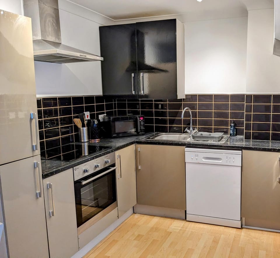 dishwasher, microwave, kitchen