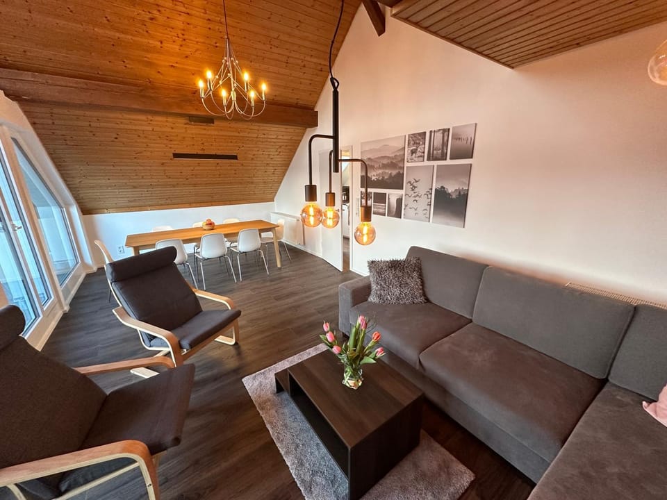 Living room, Seating area, Dining area