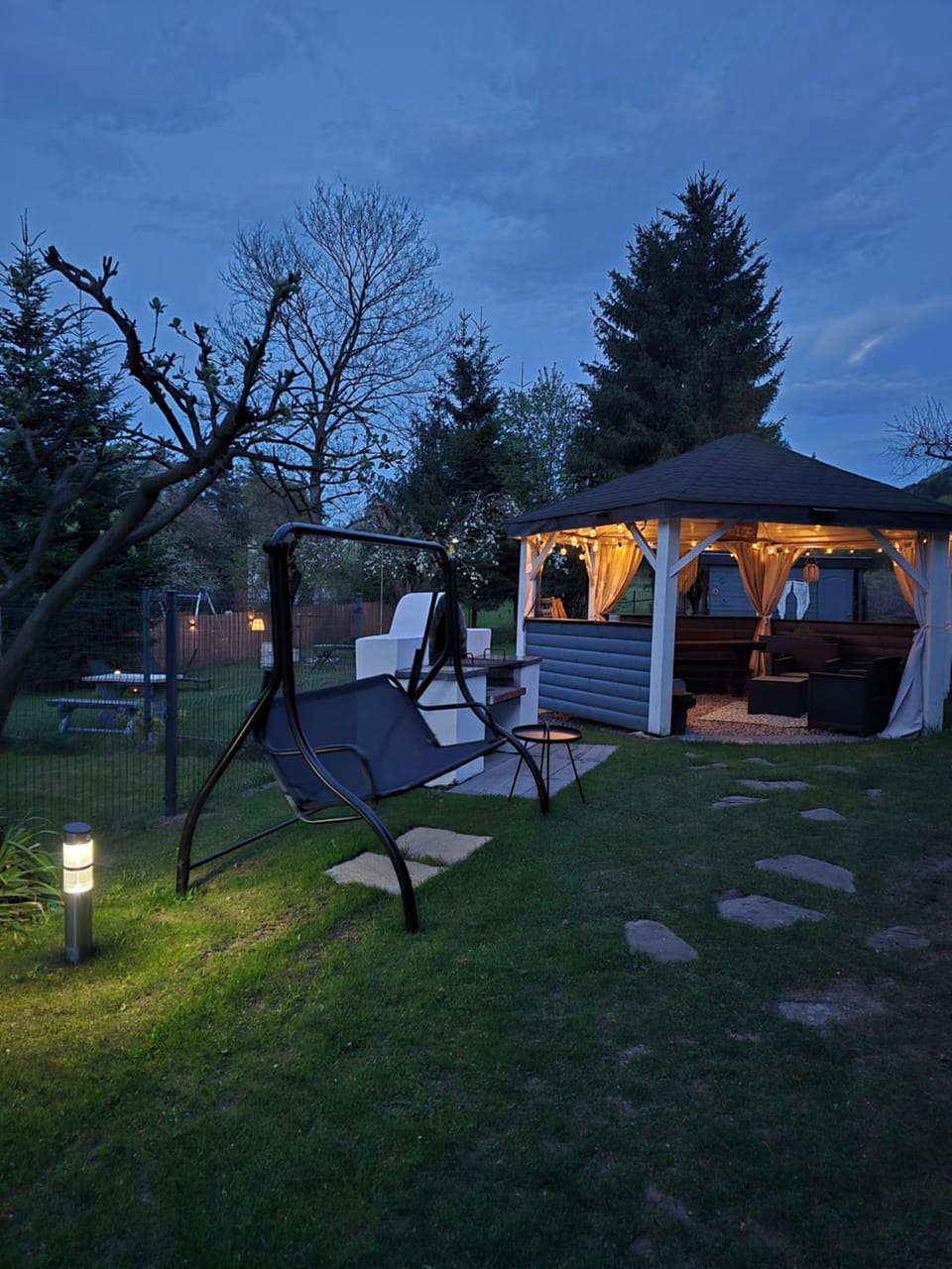 Pokoje Gościnne Na Szlaku Trzech Koron-duży ogród Bed and Breakfast in Lesser Poland Voivodeship