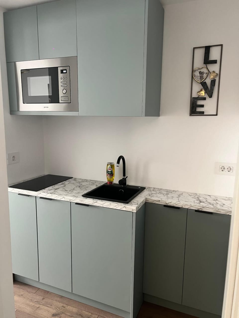 Kitchen or kitchenette, stove