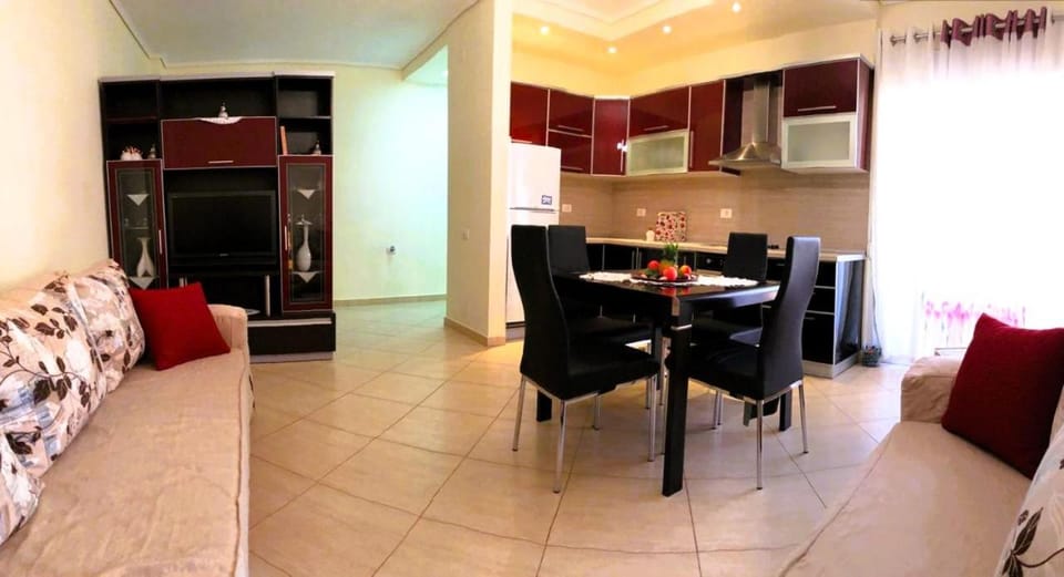 Kitchen or kitchenette, Living room, Dining area