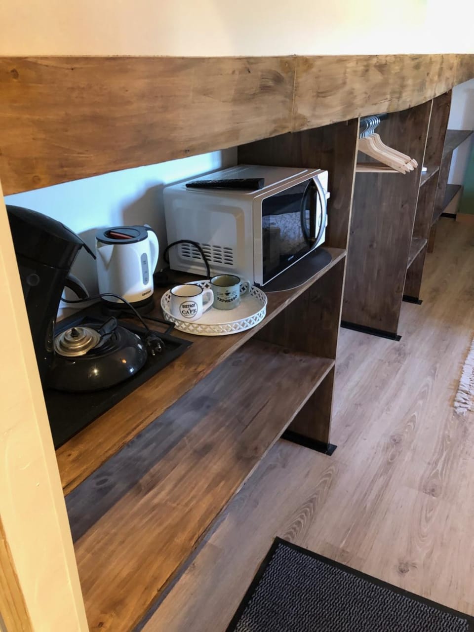 Coffee/tea facilities