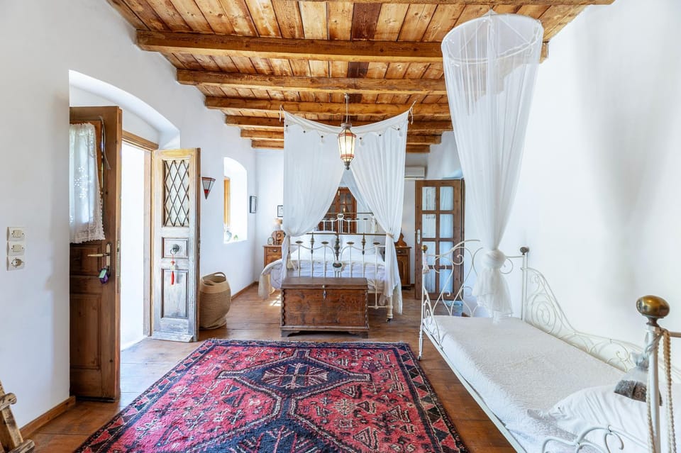 Paradiso Vintage Villa: Traditional 1944 Gem House in Kos, Greece