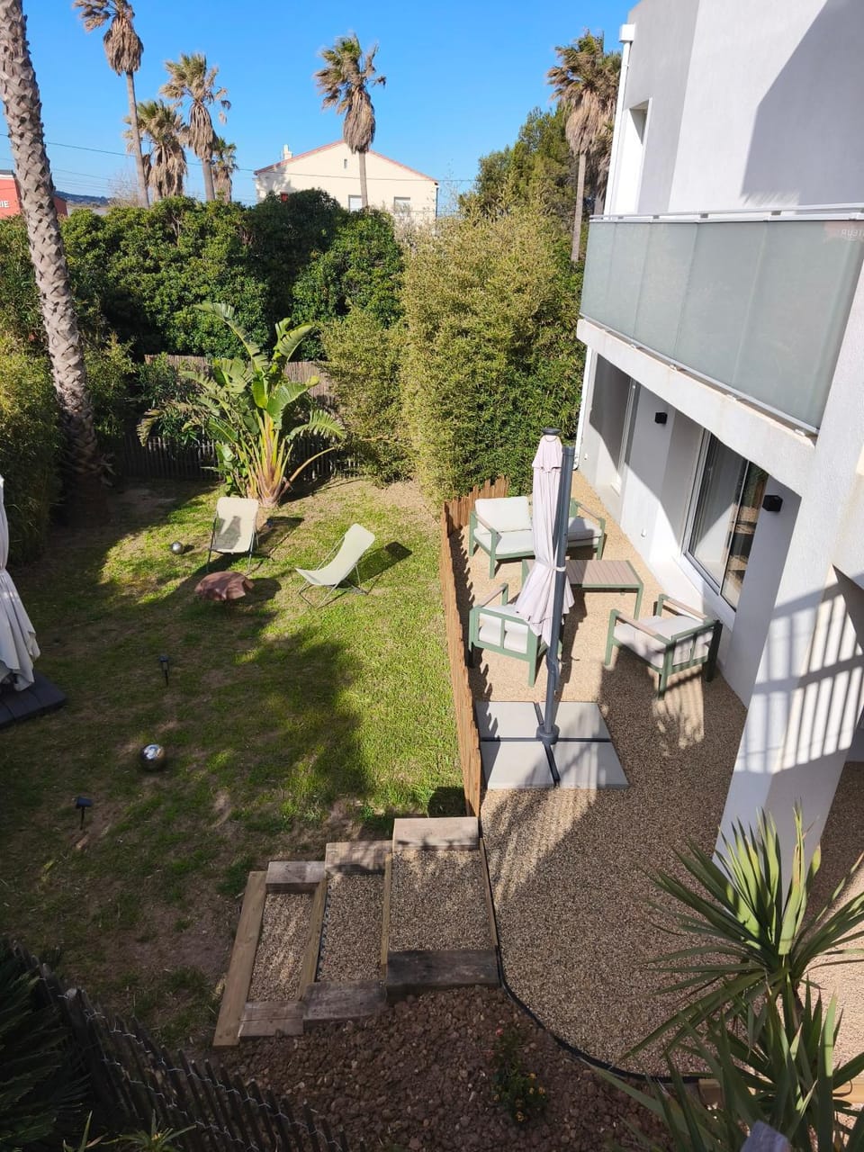 Bas de villa la sablhyeres- 300m Plage de la Capte - 2 hébergements disponibles House in Hyères