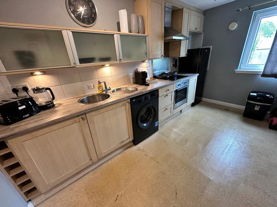 BNB Bed N Breakfast Apartment in Edinburgh