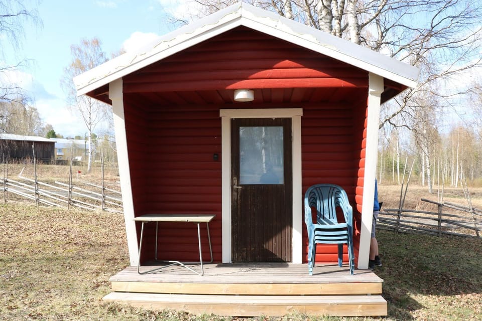 Property building, Day