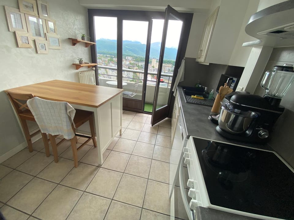 T2 centre ville avec vue imprenable Apartment in Chambery