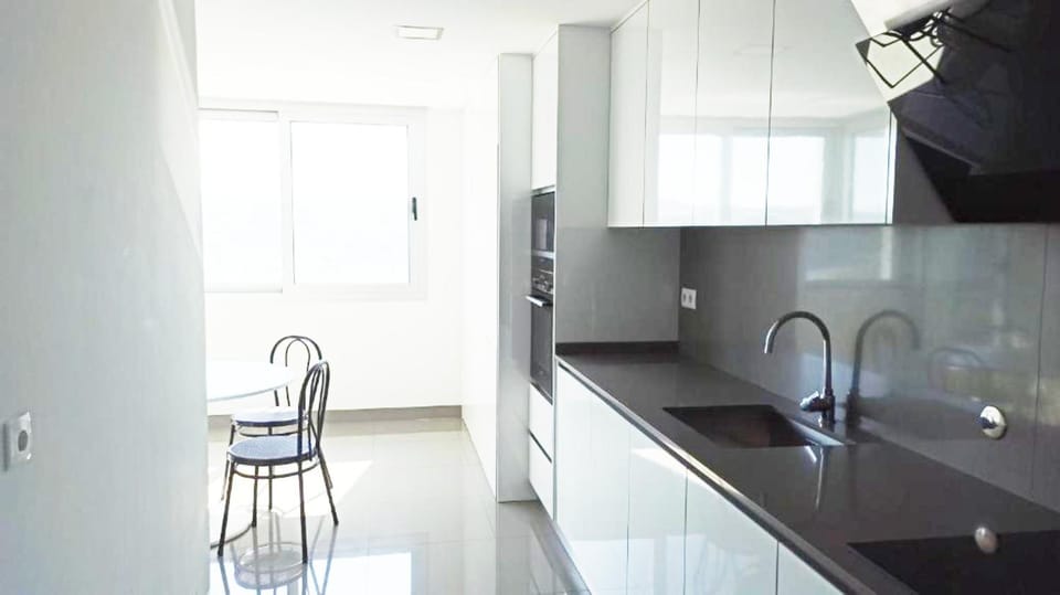 Porto & Douro Vista Apartments by Inviting Apartment in Porto