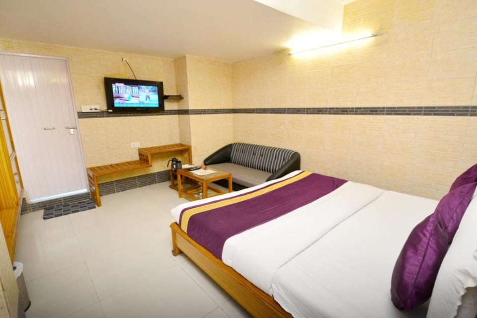 Ganpati Hotel Hotel in India