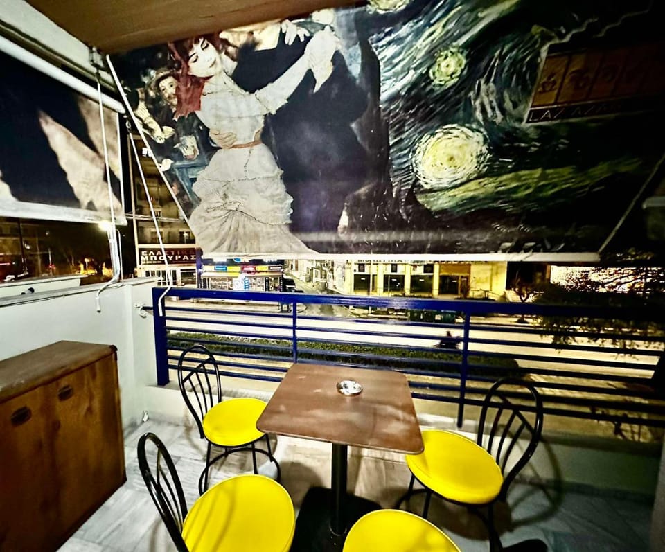 TRAVELLERS JULIUS STUDIO DOWN TOWN Thessaloniki University Apartment in Thessaloniki