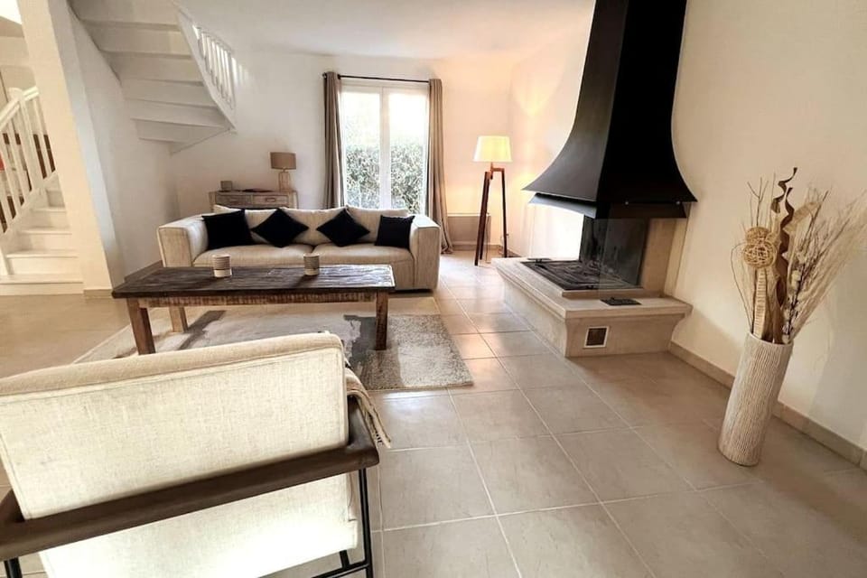 Charmante villa avec piscine - Golfe St Tropez Villa in La Croix-Valmer