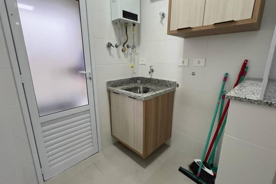 Apto na Praia Grande Vista Mar Apartment in State of São Paulo