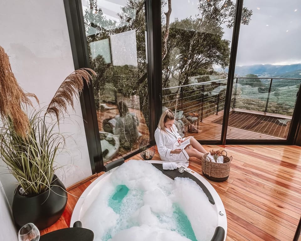 Natural landscape, Hot Tub