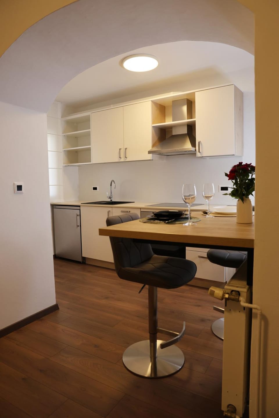 Kitchen or kitchenette, Dining area, pet friendly