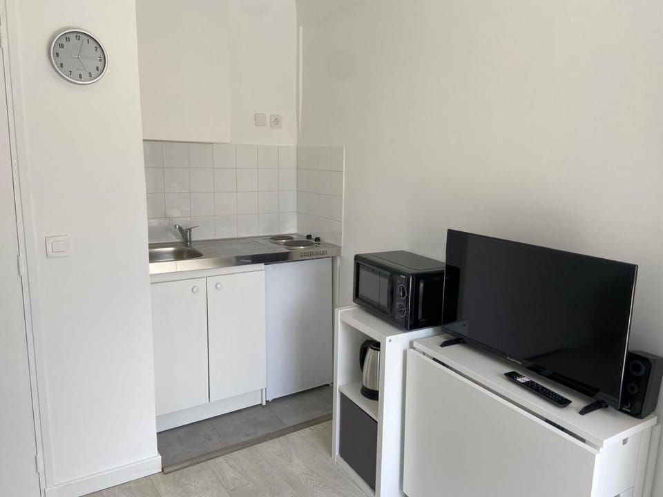 TV and multimedia, Kitchen or kitchenette, minibar