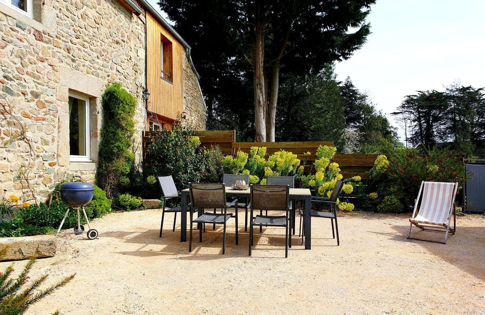 Le Refuge des Chouettes House in Saint-Vaast-la-Hougue