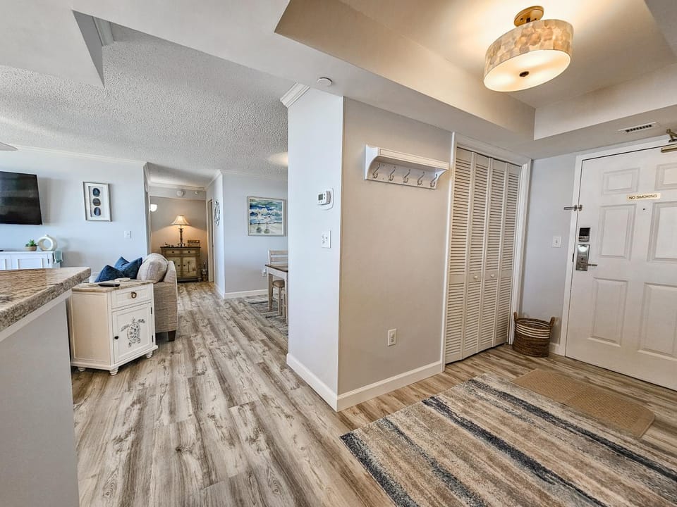 Oceanview condo in Brighton, 1504 - full access Apartment in South Carolina
