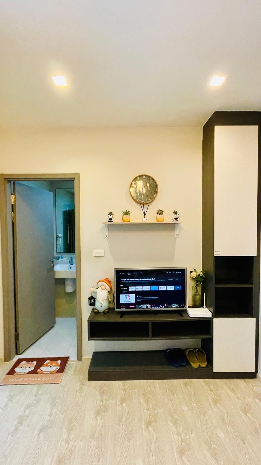 The base Central Pattaya 100 by Numam Apartment in Pattaya City
