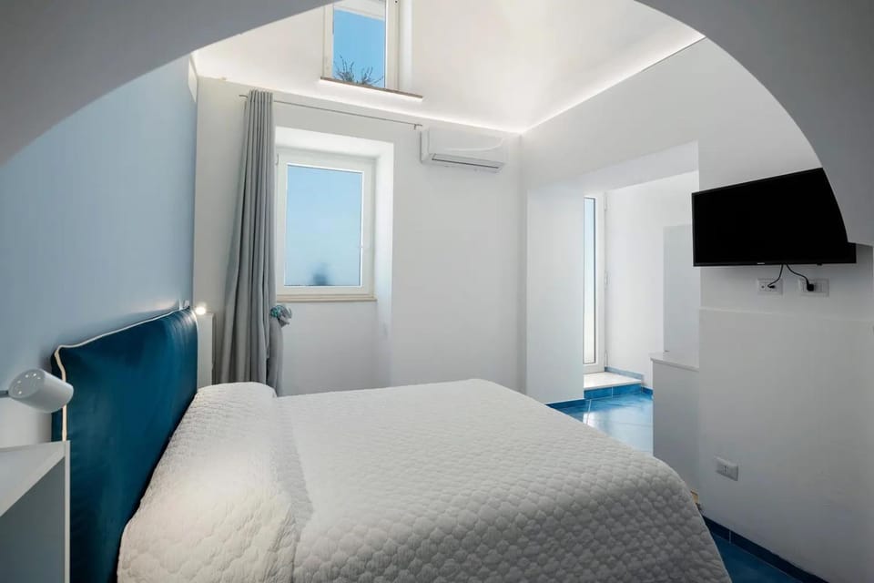 Blue View Luxury Rooms Bed and Breakfast in Furore