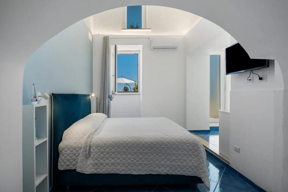 Blue View Luxury Rooms Bed and Breakfast in Furore