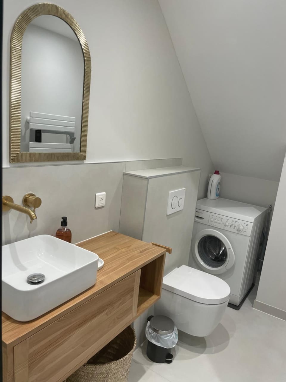 Toilet, Bathroom, washing machine