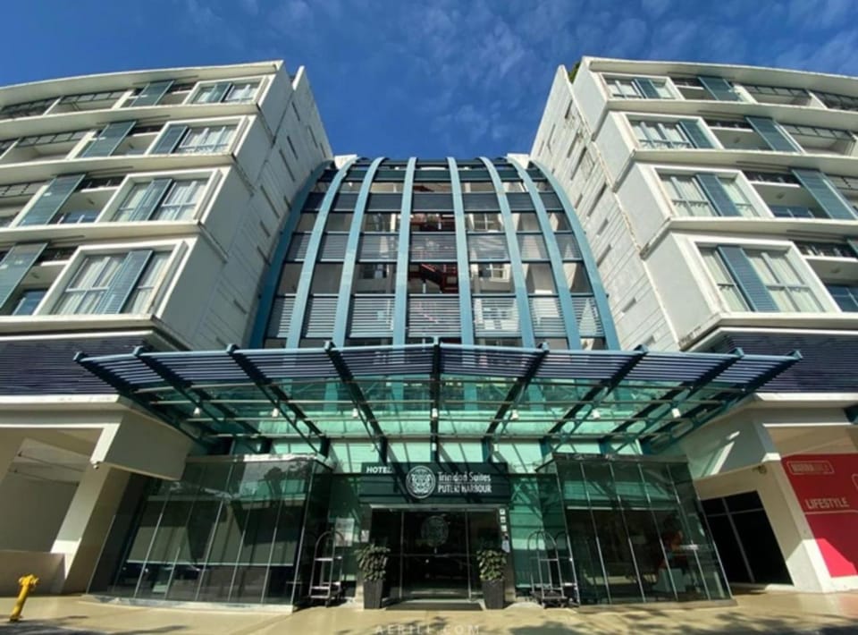 Puteri Harbour Near Trinidad suites by somerset Apartment in Johor