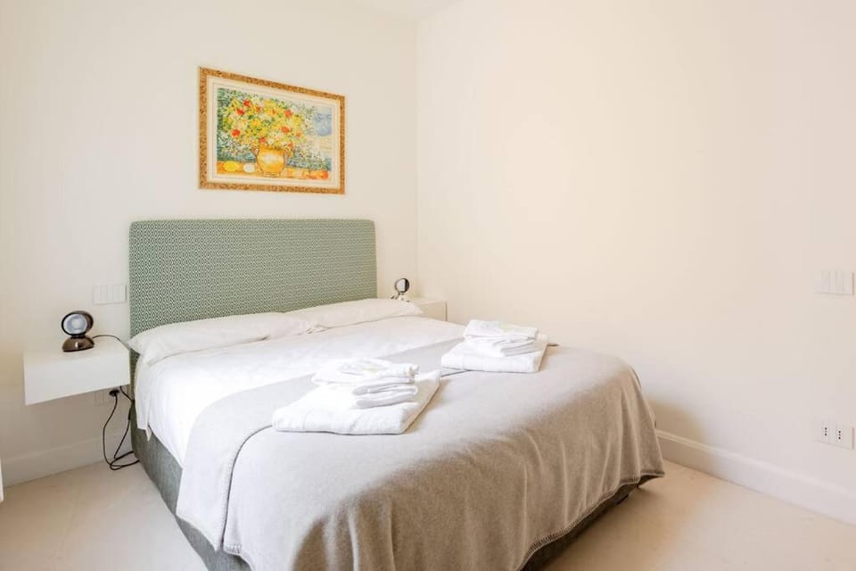 Home In The Heart Of Ghirlandina Apartment in Modena