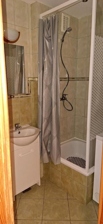 Dziwnów Bed and Breakfast in West Pomeranian Voivodeship, Poland