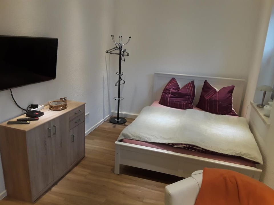 Ferienwohnung 30 , Gersfeld Rhön , Ortsmitte , frisch saniert , Gästehaus Mierdel Apartment in Hesse