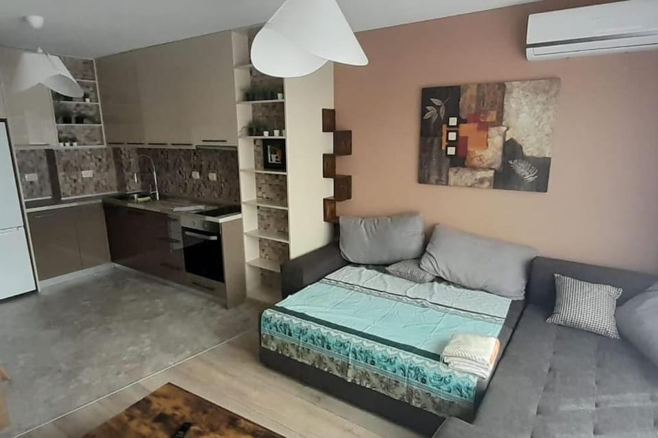 Bed, Kitchen or kitchenette, Living room, Photo of the whole room, Seating area, pet friendly, stove