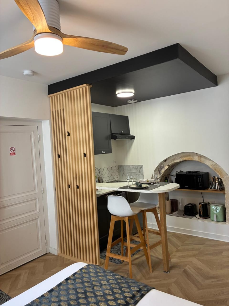 Le Studio Haslay SERAUCOURT en plein cœur de ville de BOURGES - Charme de l ancien et confort contemporain Apartment in Bourges