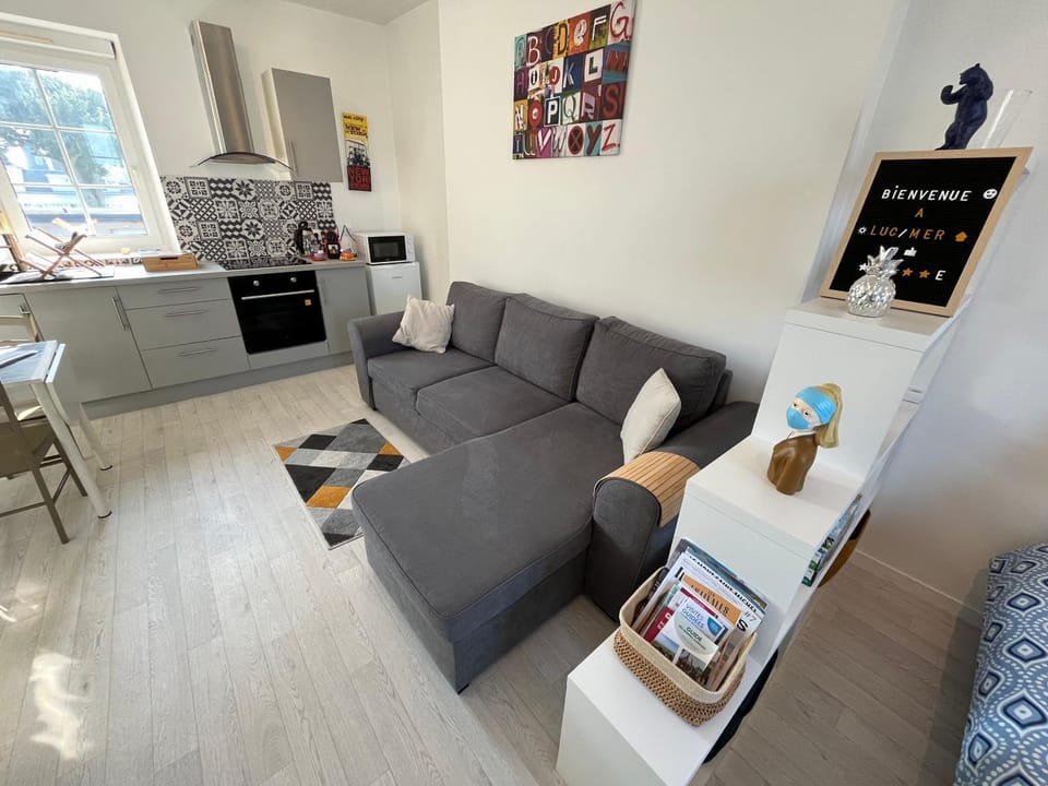 Seating area