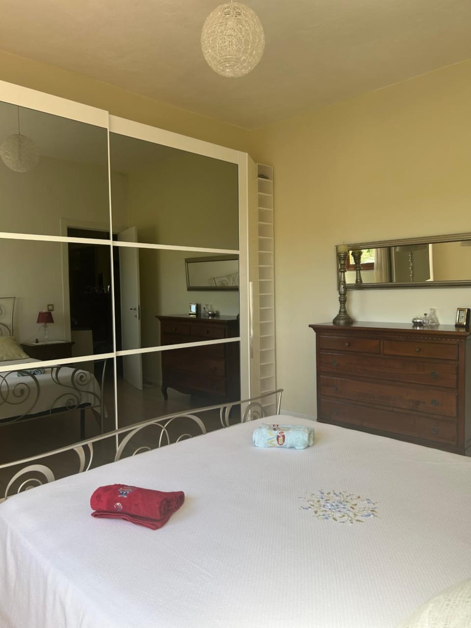 Bedroom, wardrobe