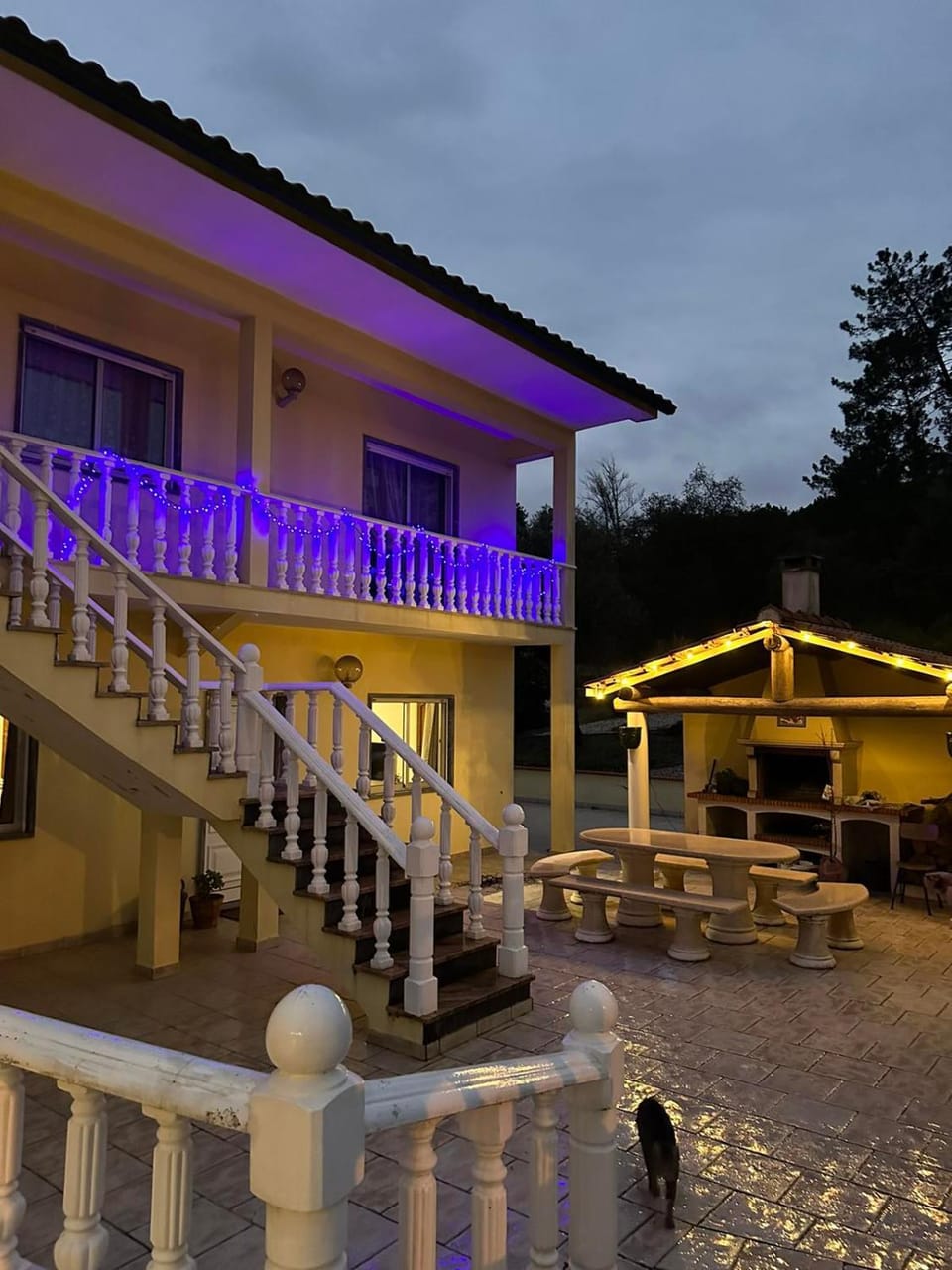Night, Inner courtyard view