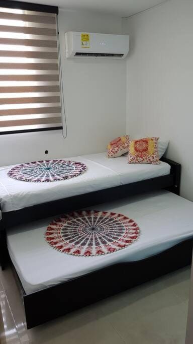 Bedroom, air conditioner