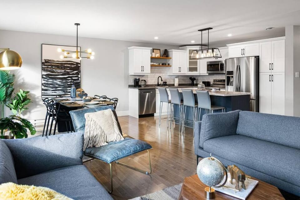 Dwelling Of Lights Residence Villa in Moncton