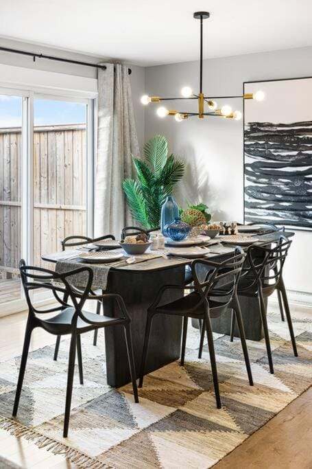 Dwelling Of Lights Residence Villa in Moncton
